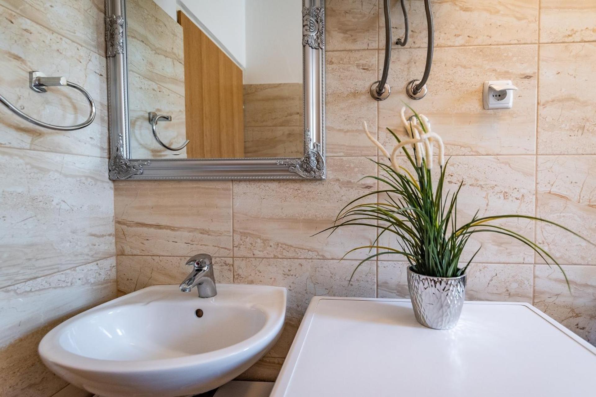 Apartments With A Swimming Pool Pula - 7356 客房 照片